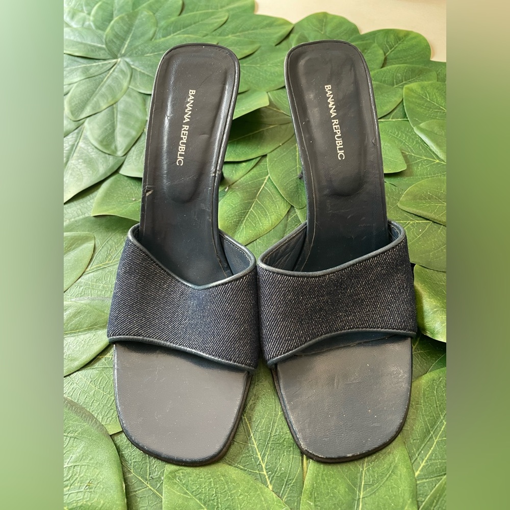 Banana Republic Navy Denim & Leather Heels